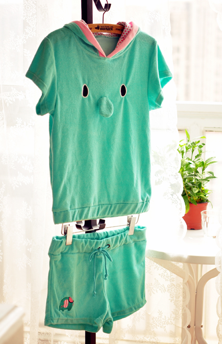Elephant T-shirt And Shorts Two Piece Set